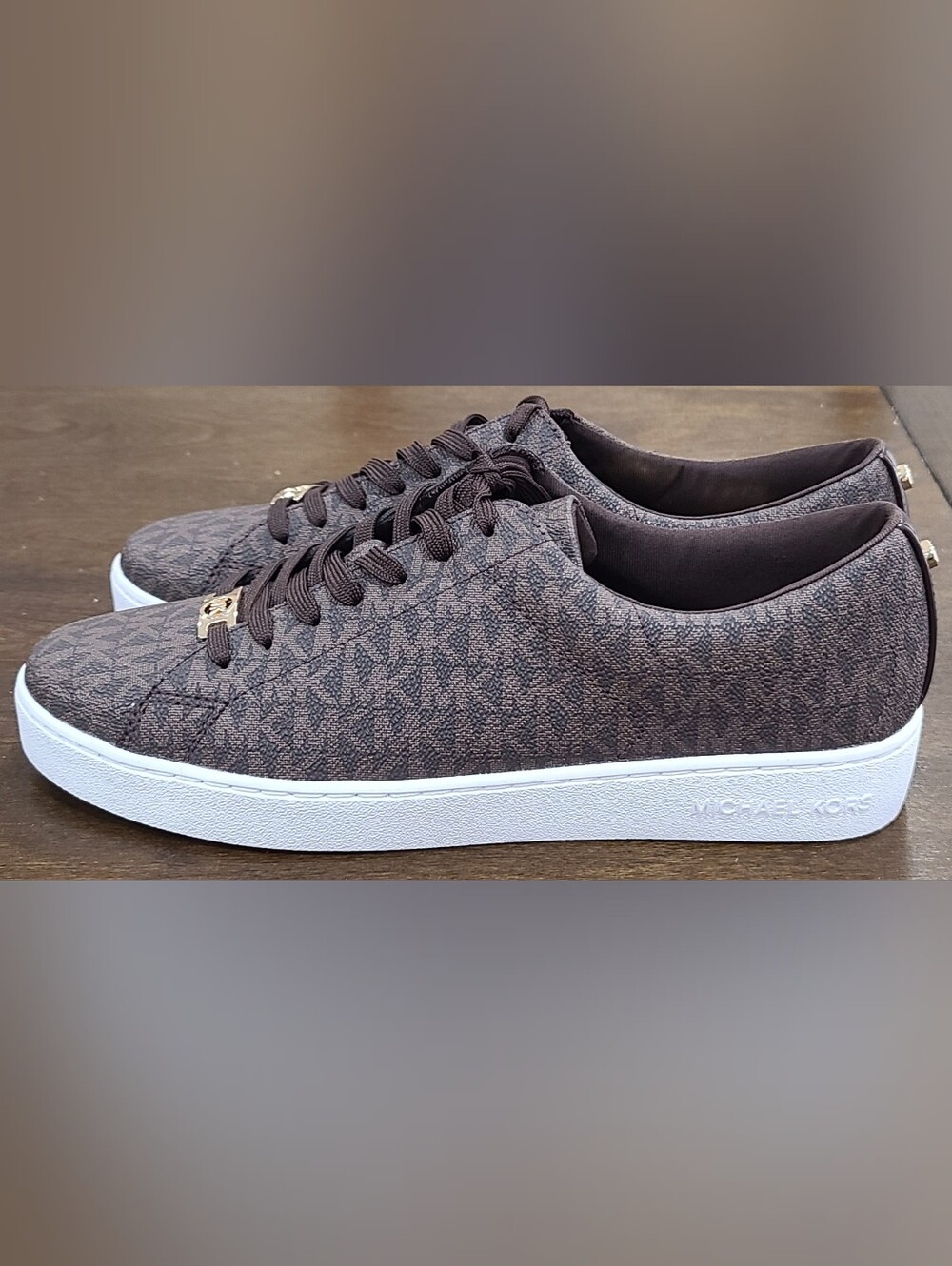 Michael Kors Keaton Signature Logo Brown/White/Gold Athletic Shoe Women's